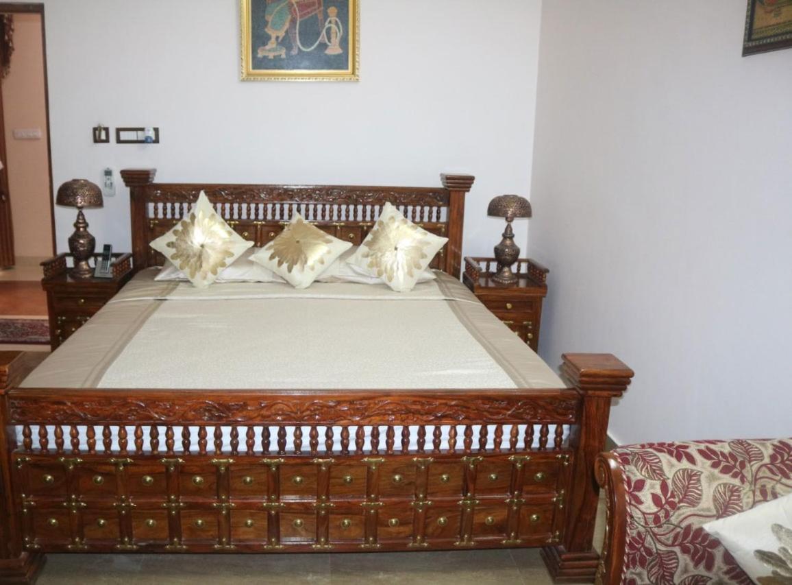Hotel Shakti Palace Churu Exterior photo